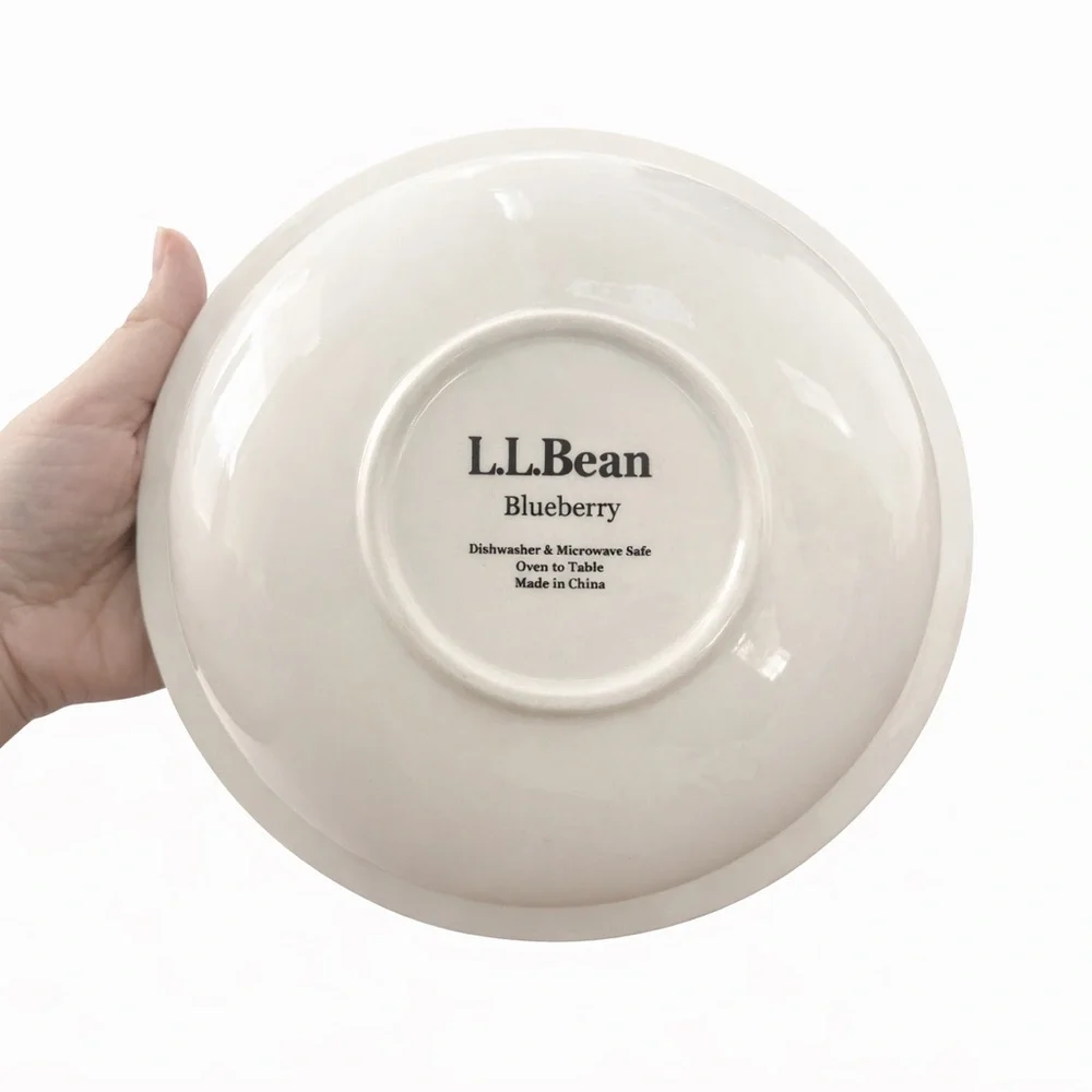 L.L.Bean Blueberry Large Serving Bowl 11.5” Discontinued Oven to Table - Picture 2 of 2
